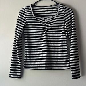 Black and White Striped Long Sleeve Top
